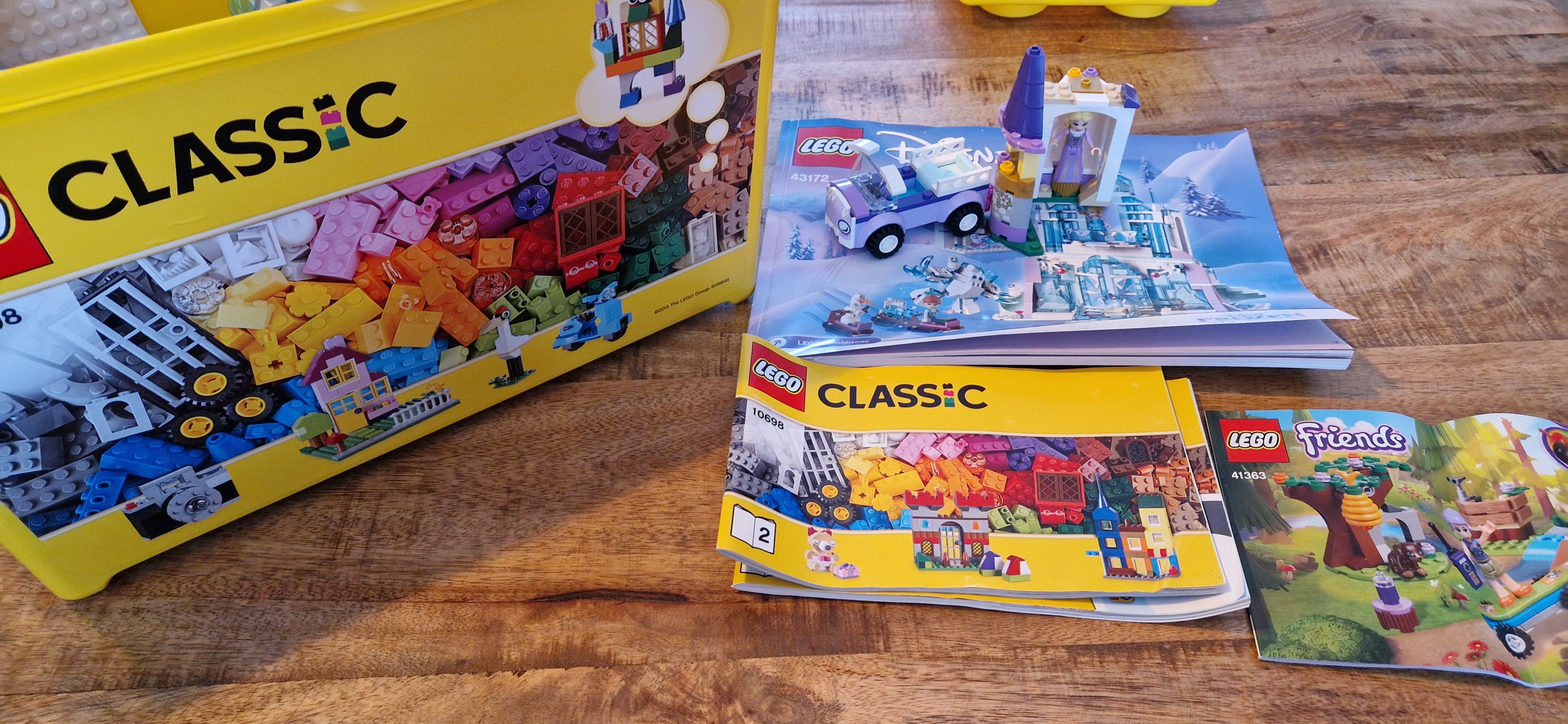 Veel setjes Lego — LEGO te koop op BrickVillage