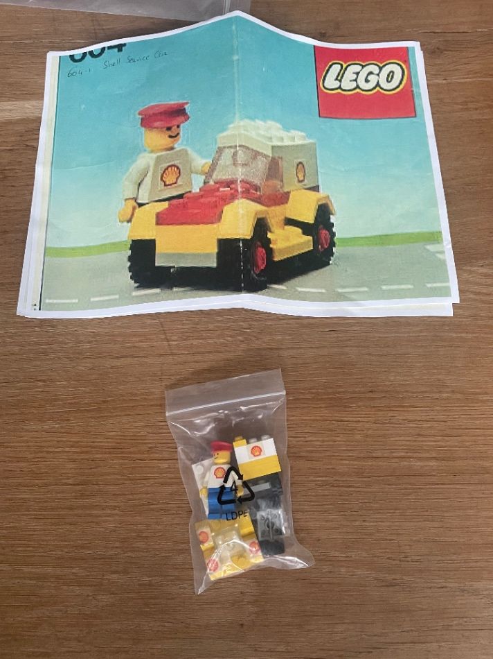 Lego 604 Shell service car