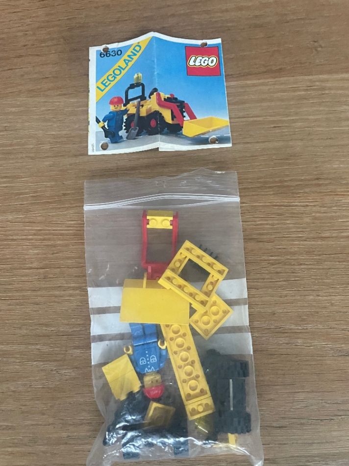Lego 6630 Bucket loader