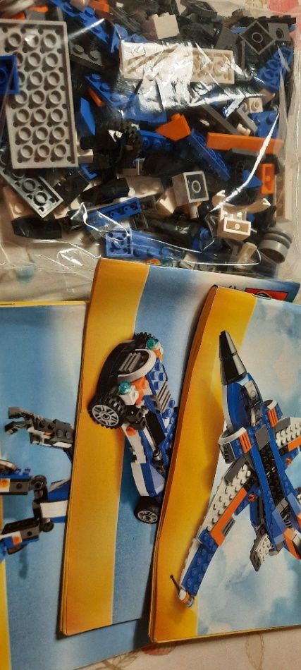 Lego creator 31008