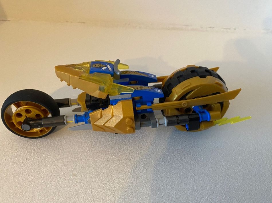 Lego Ninjago Jay's Gouden Drakenmotor 71768