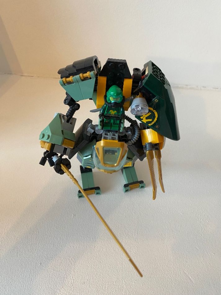LEGO Ninjago Lloyds Hydro Mech (71750)