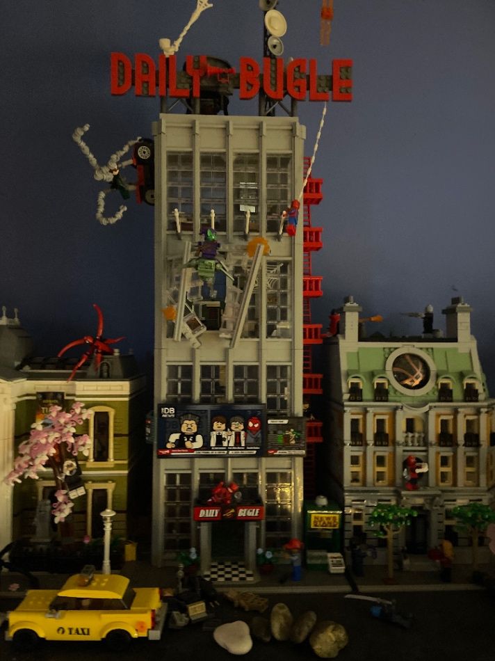 Lego Spider-Man daily Bugle — LEGO te koop op BrickVillage
