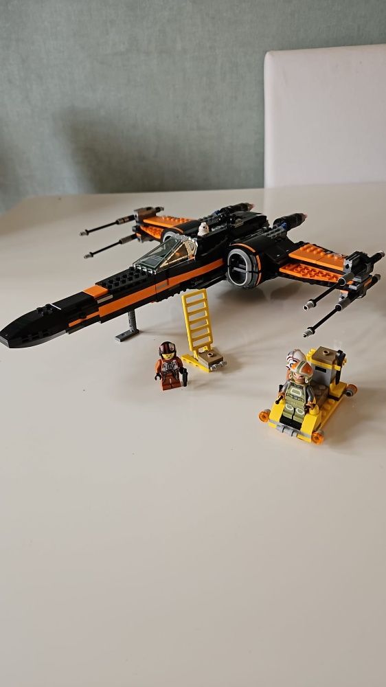 Lego Star Wars 75102 Poe's X-wing fighter