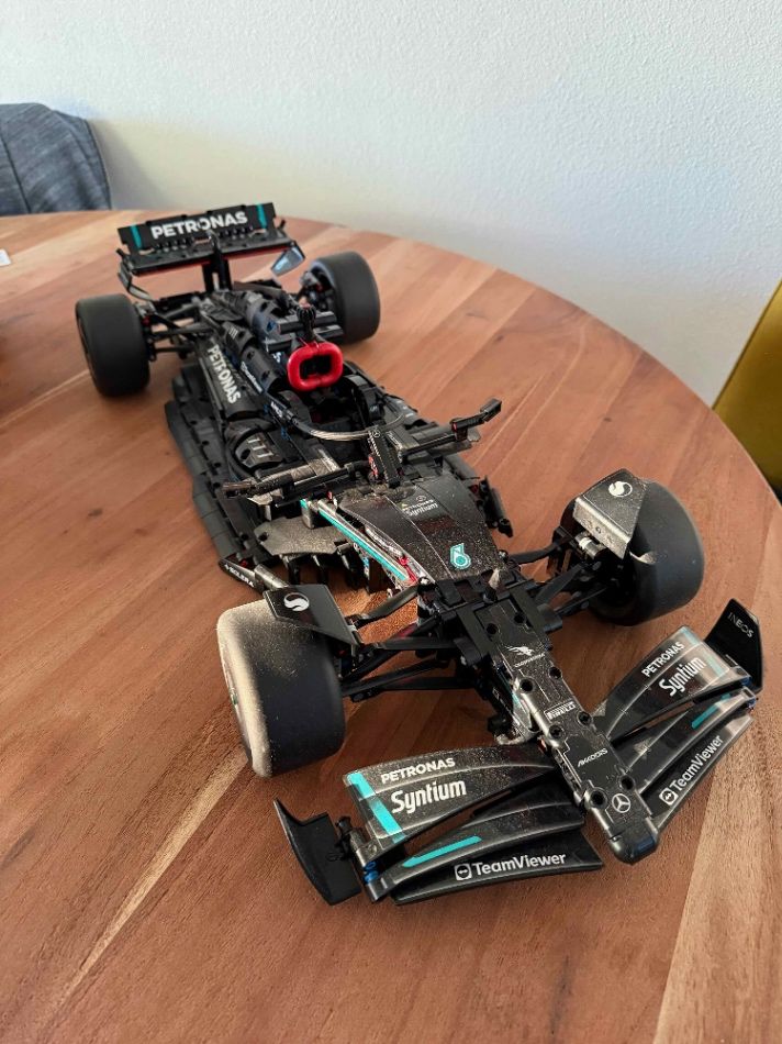 Technic Mercedes-AMG F1 W14 E Performance